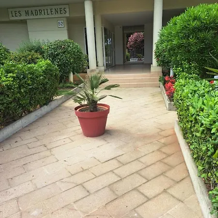 Apartment Les Madrilenes